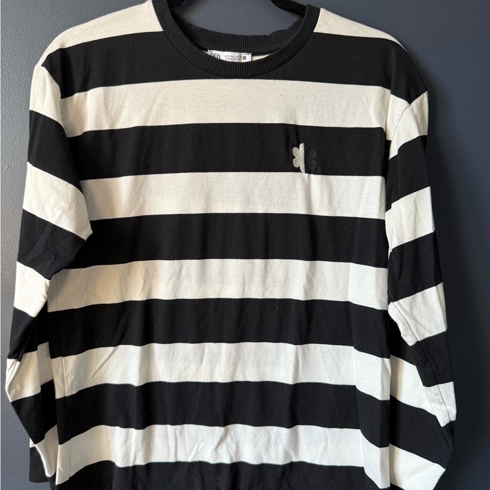 Zara Black and White Striped Long Sleeve Tee